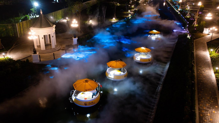 Kịch bản Dòng Sông Ánh Sáng