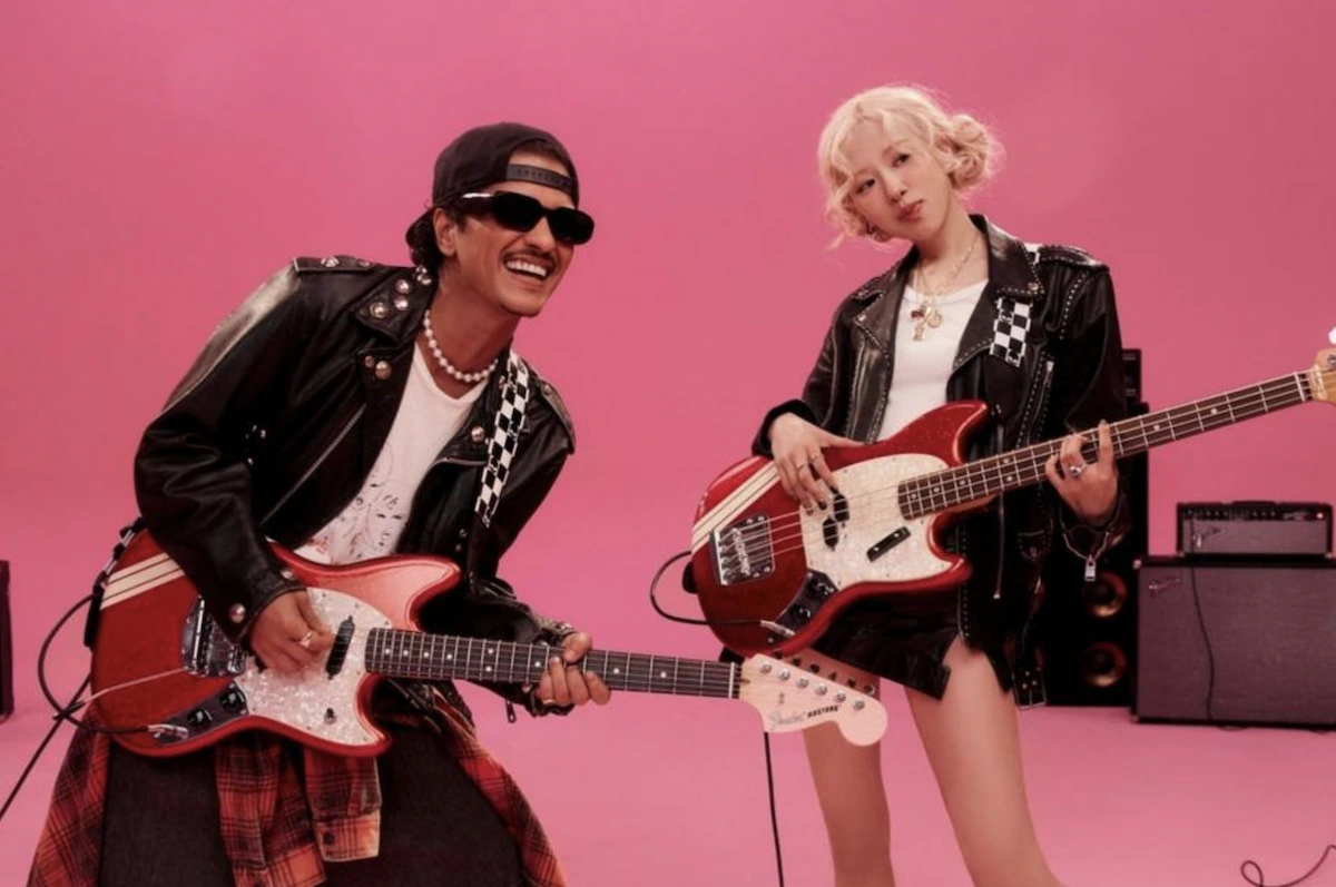 Lời Bài Hát APT – Lyrics & Hợp Âm Chuẩn, Dễ Hát Dễ Đệm